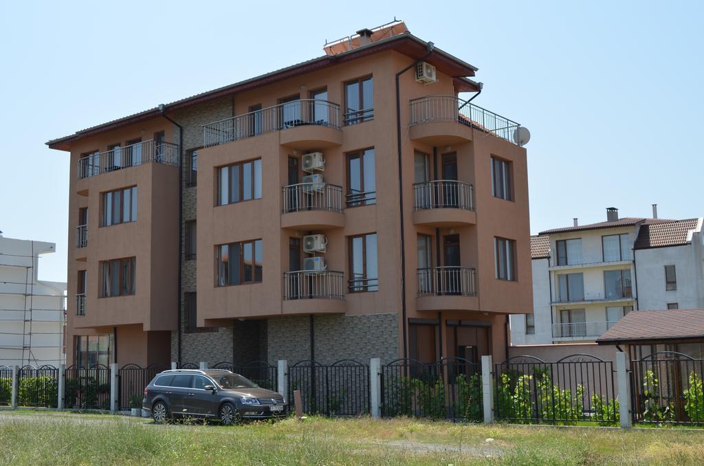 Guest House Georgievi Primorsko Exteriör bild