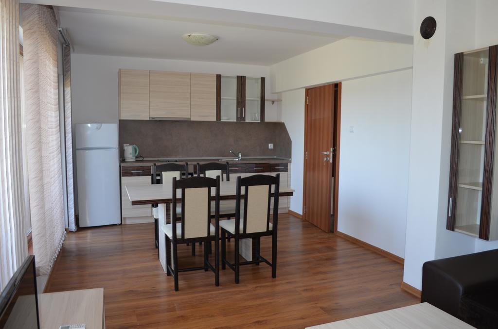 Guest House Georgievi Primorsko Rum bild