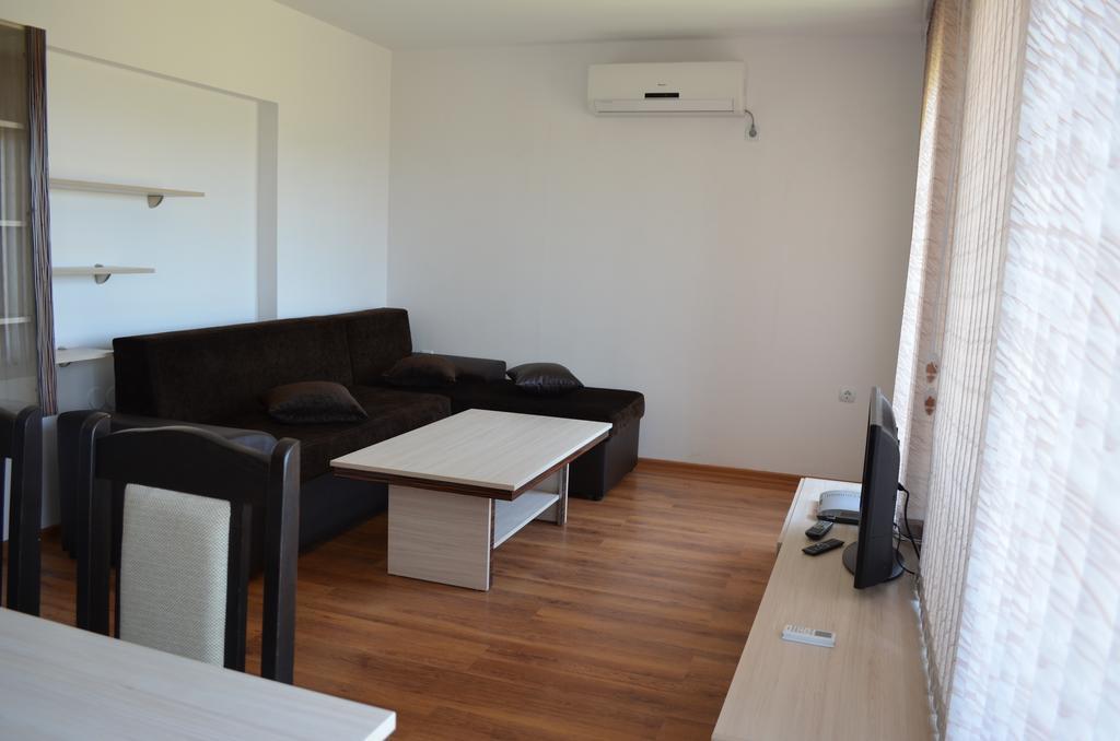 Guest House Georgievi Primorsko Rum bild
