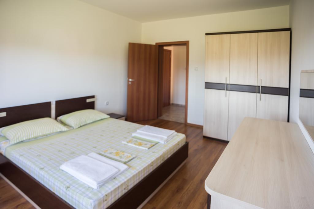 Guest House Georgievi Primorsko Exteriör bild